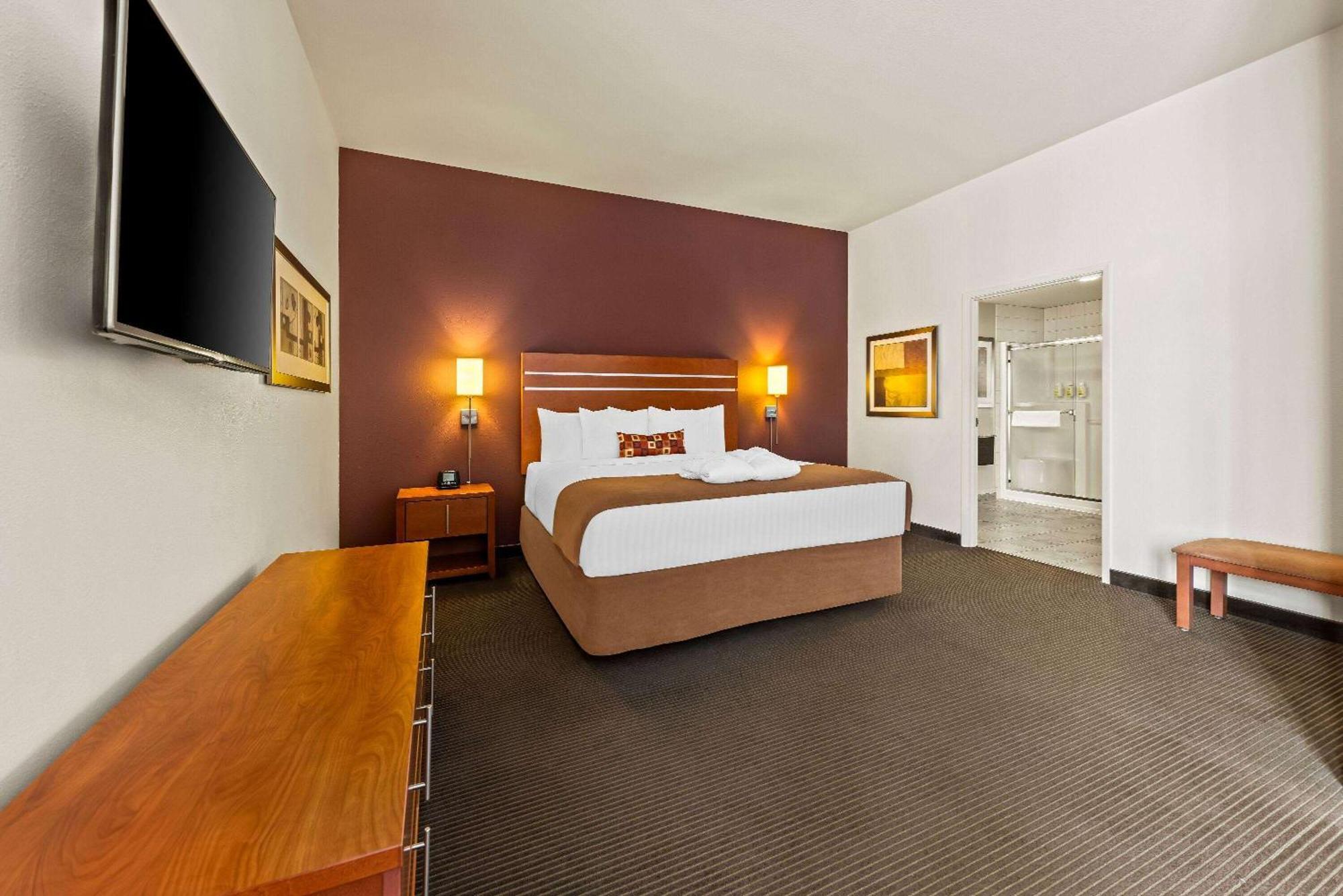 Wingate By Wyndham Calgary South Ξενοδοχείο Εξωτερικό φωτογραφία