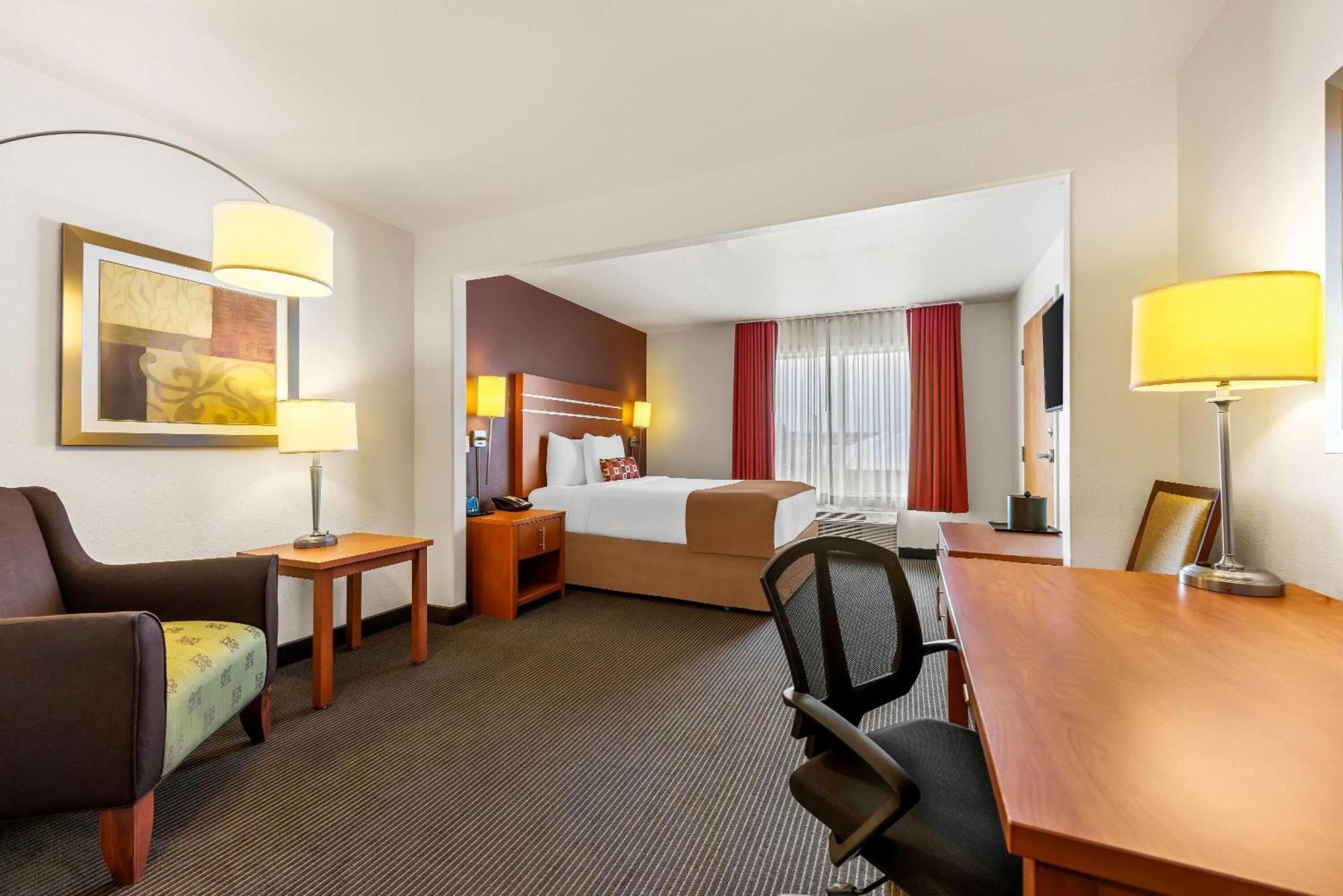 Wingate By Wyndham Calgary South Ξενοδοχείο Εξωτερικό φωτογραφία